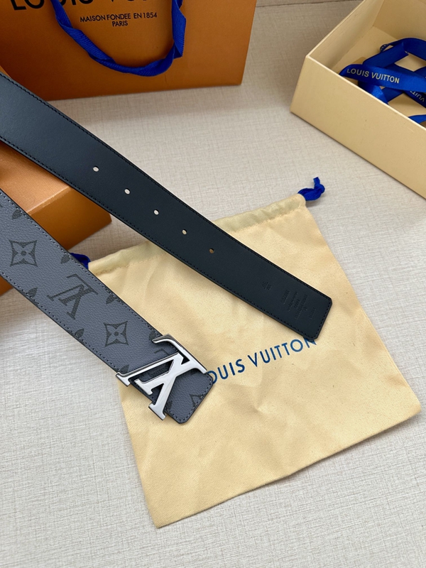 激安ルイヴィトンベルト着用イメージ